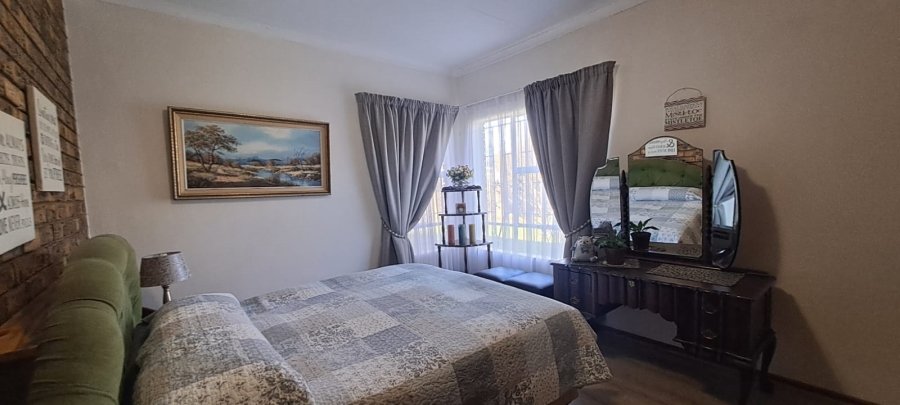 4 Bedroom Property for Sale in La Provance Free State